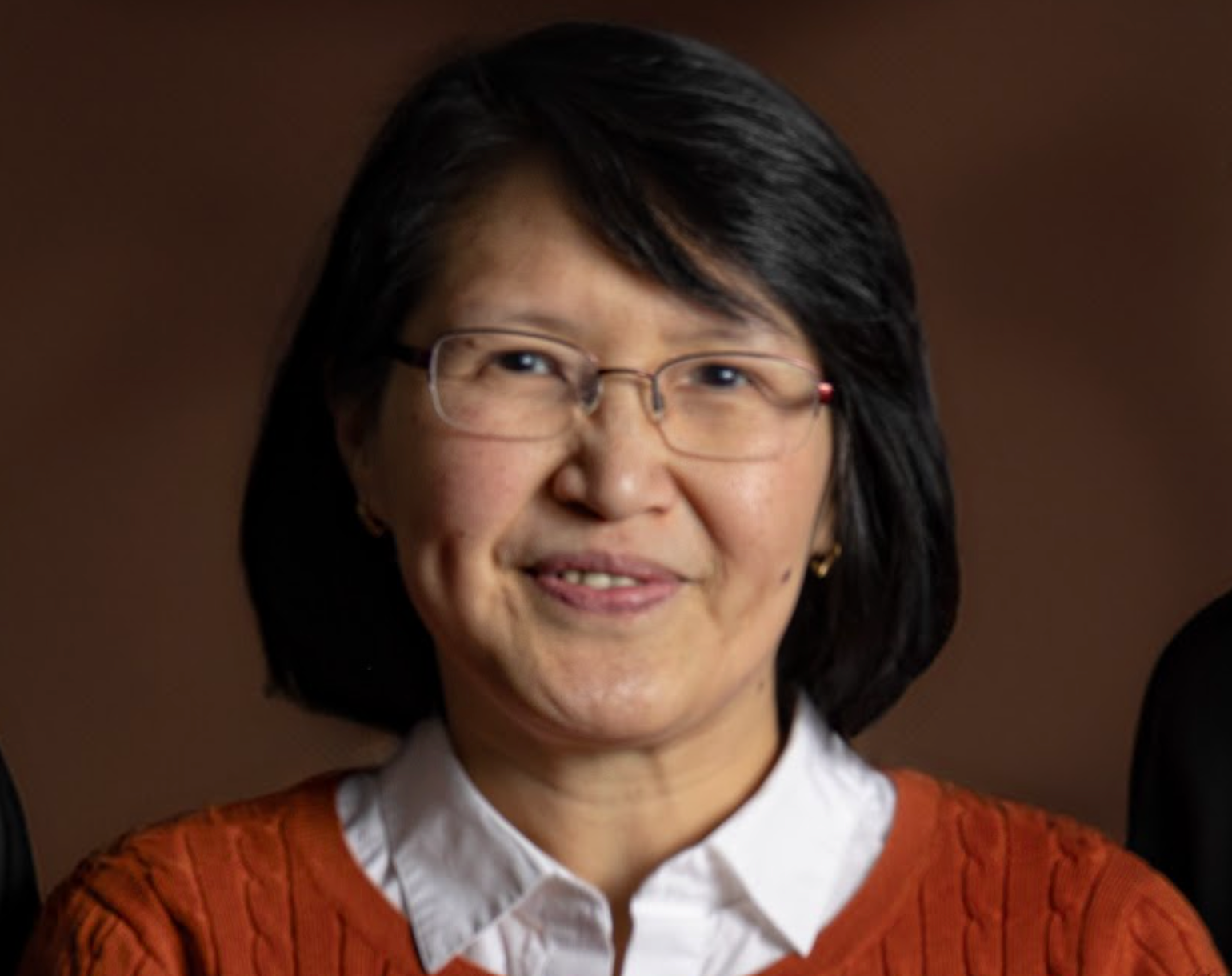 IBU SANTI TJAHJADI
